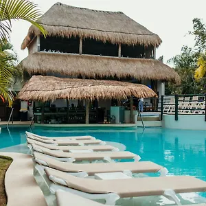 Mak Nuk Village - Clothing Optional Aparthotel Tulum